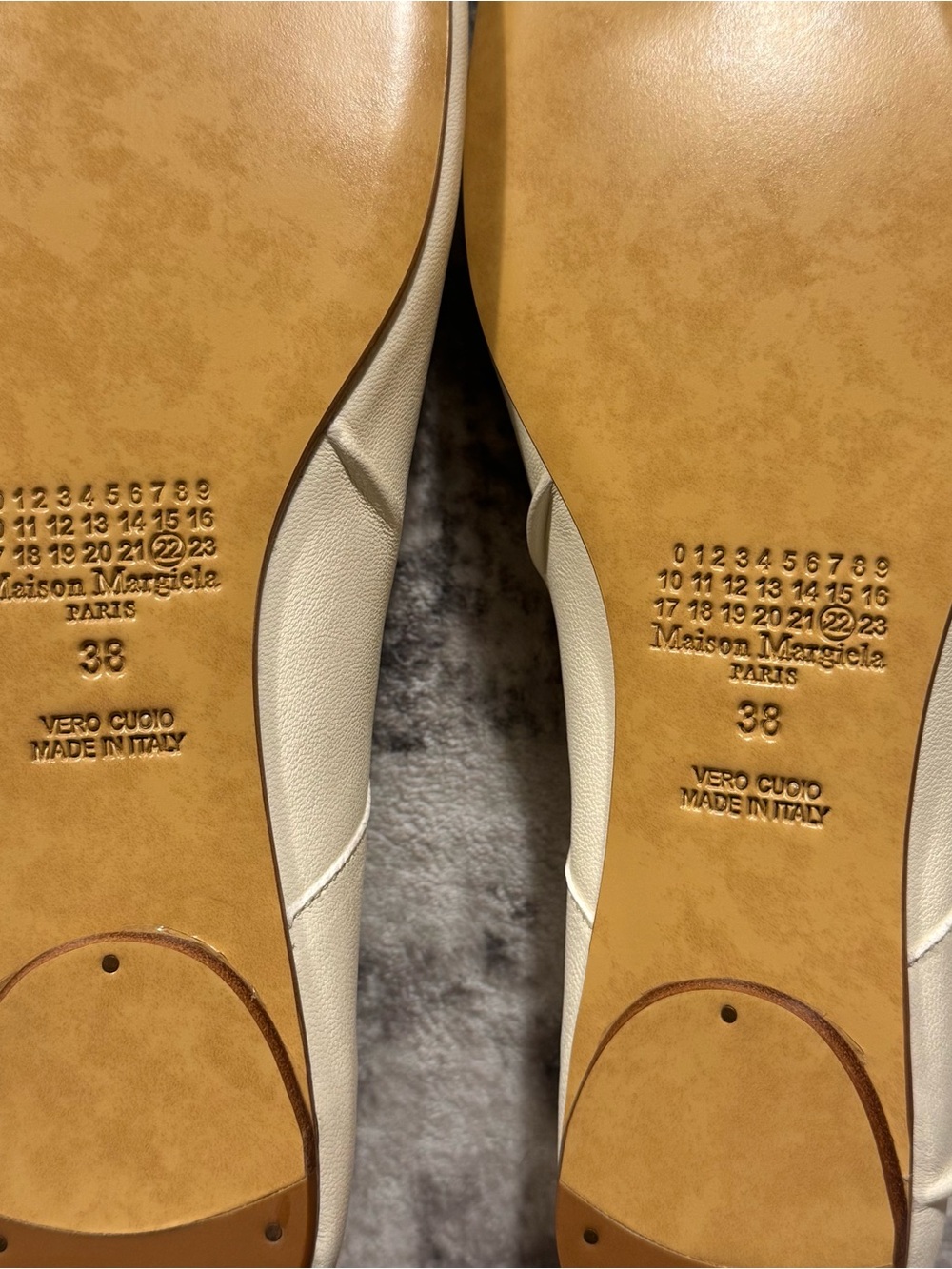 Maison Margiela Women’s White Tabi Leather Ballet Flats SIZE EU 38 US 8 - Picture 8 of 8